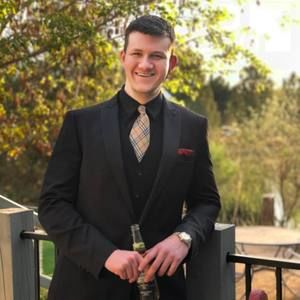 Meet your Posher, Alex